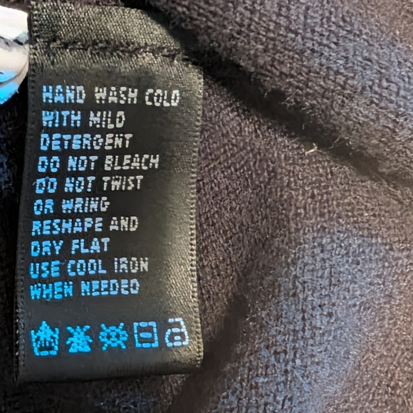 August Silk Black Crew Neck Oversized Sweater - Picture 8 of 11